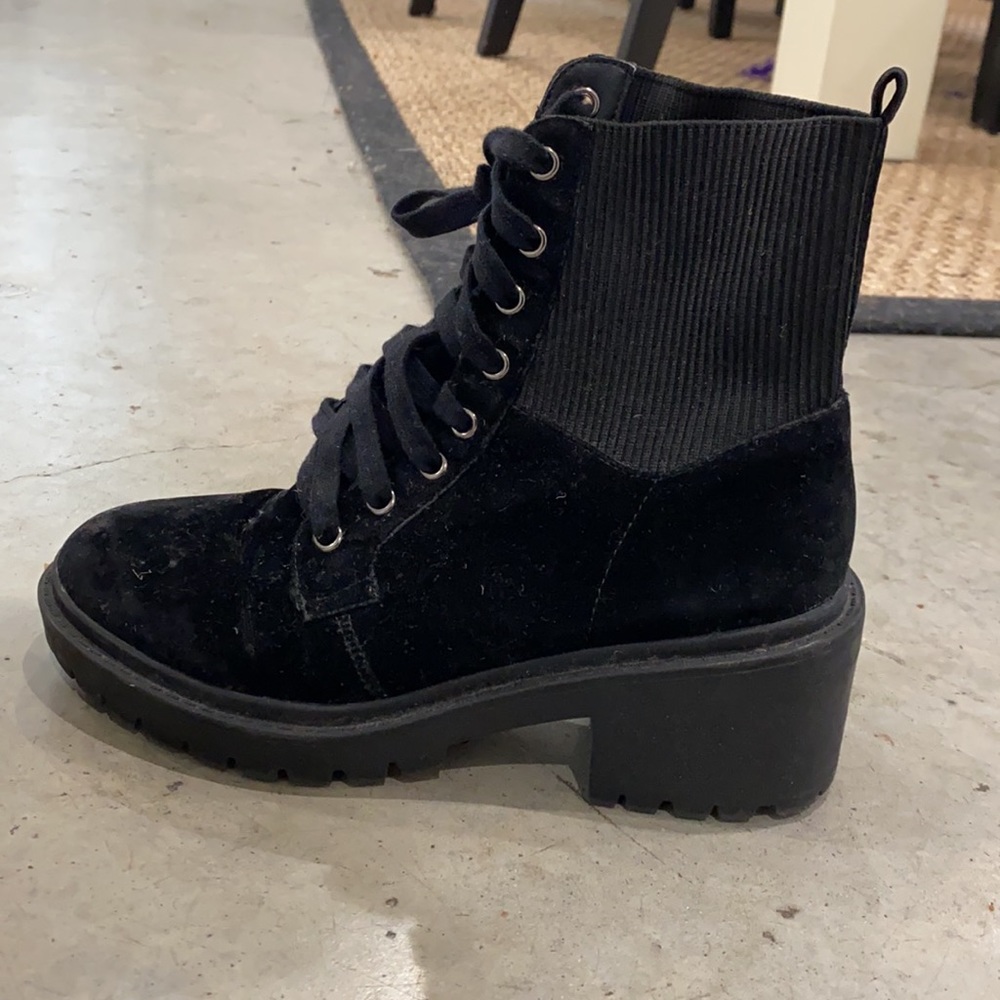 Forever 21 black velvet lace up combat booties